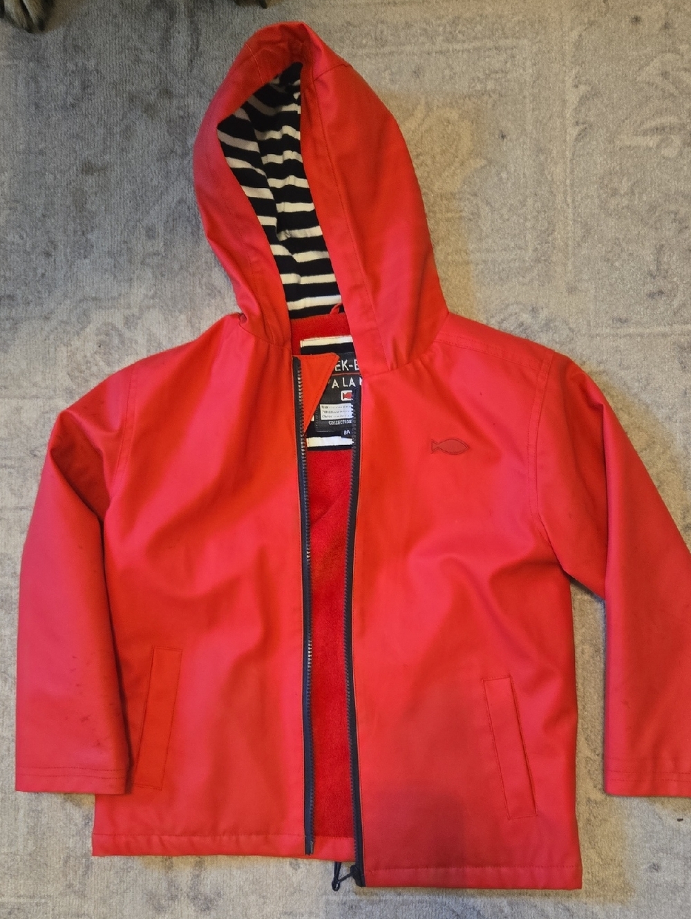 La Mer Red Hooded Raincoat with Striped Lining 8